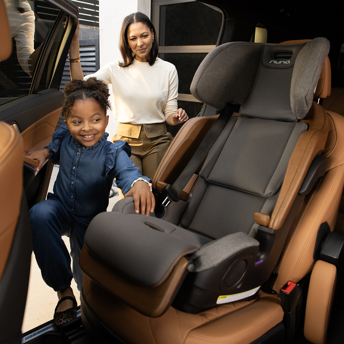 Nuna NUNA LUMN Forward-Facing Harness-to-Booster Car Seat