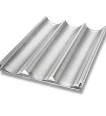 Focus Foodservice Baguette/French Bread Pan, 18" x 26"