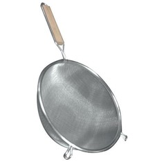 Thunder Group Strainer