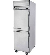 Beverage Air Reach-In Refrigerator, 1 Section, Solid Doors, 24 cu.ft