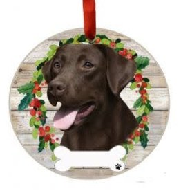E and S LABRADOR CHOCOLATE WREATH ORNAMENT