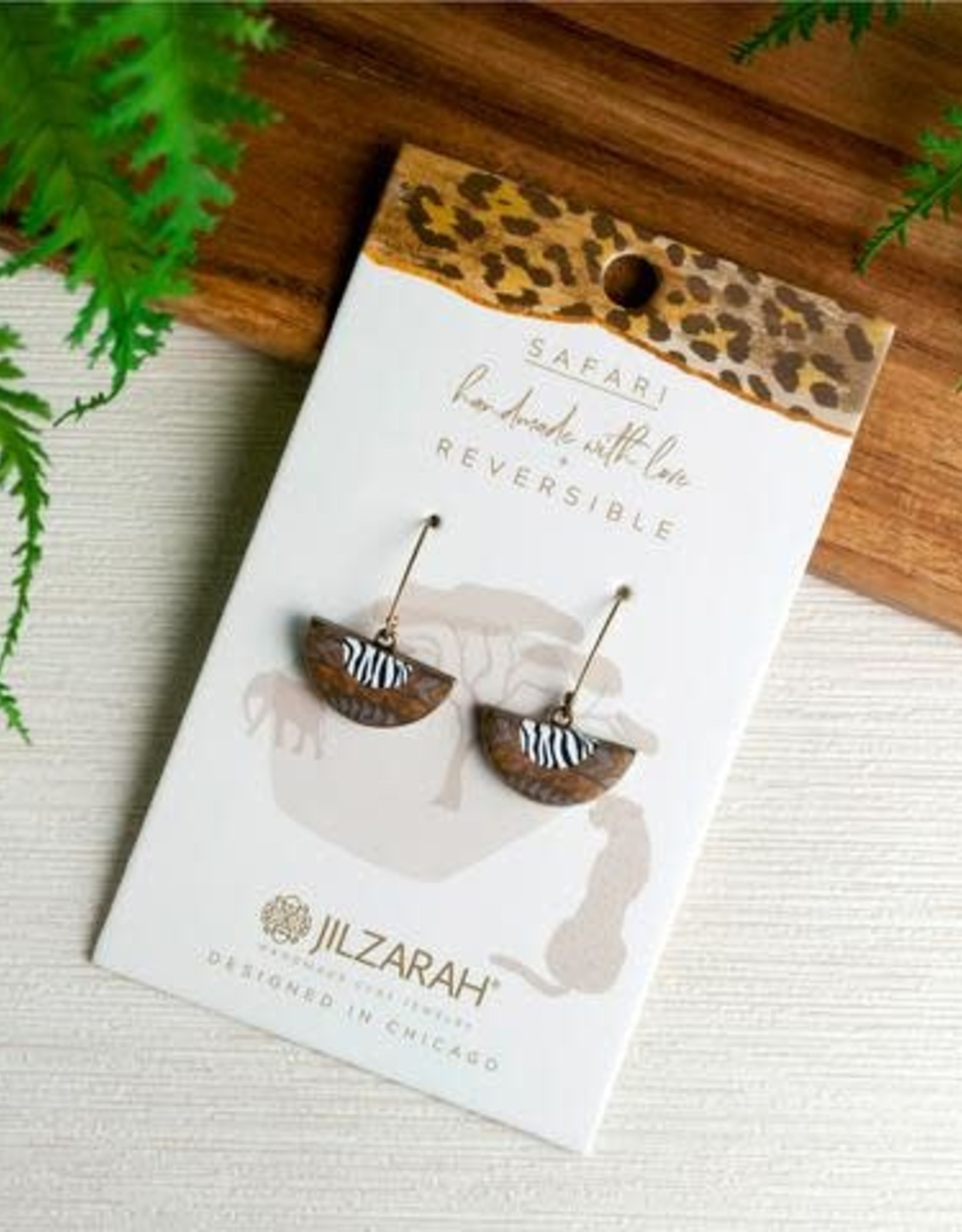 Jilzarah HALF SHELL EARRING - reversible