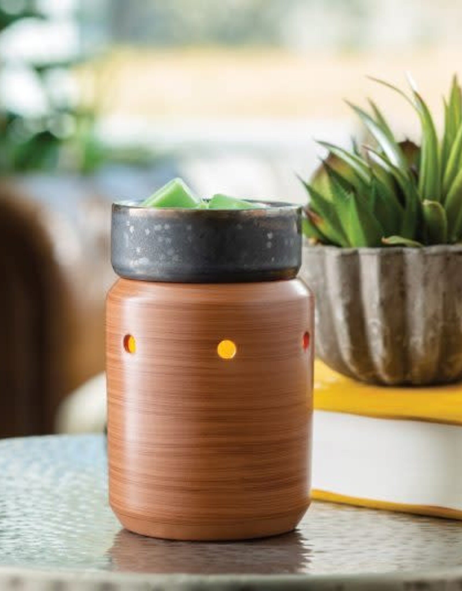 Candle Warmers MIDSIZE ILLUMINATION WAX WARMER