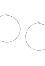 Good Collective 20mm TWISTED HAMMERED HOOP EARRING - Tomas