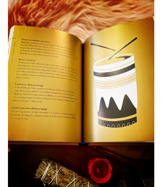 10 Minute Crystal Ball