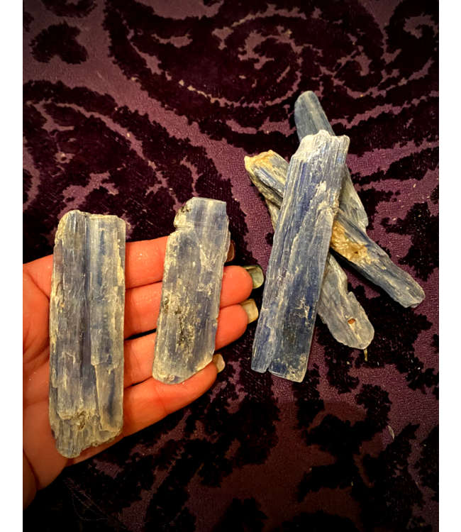 natural stone Small Blue Kyanite Blade