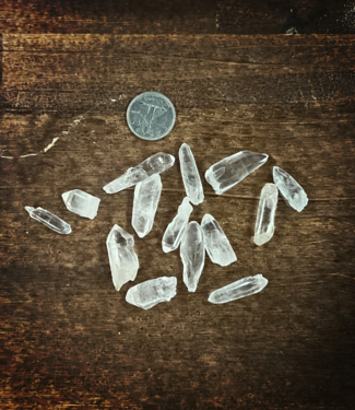 natural stone Laser Quartz Points tiny