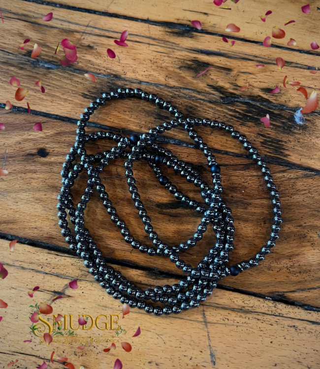 Hematite & Onyx bead 4" bracelete