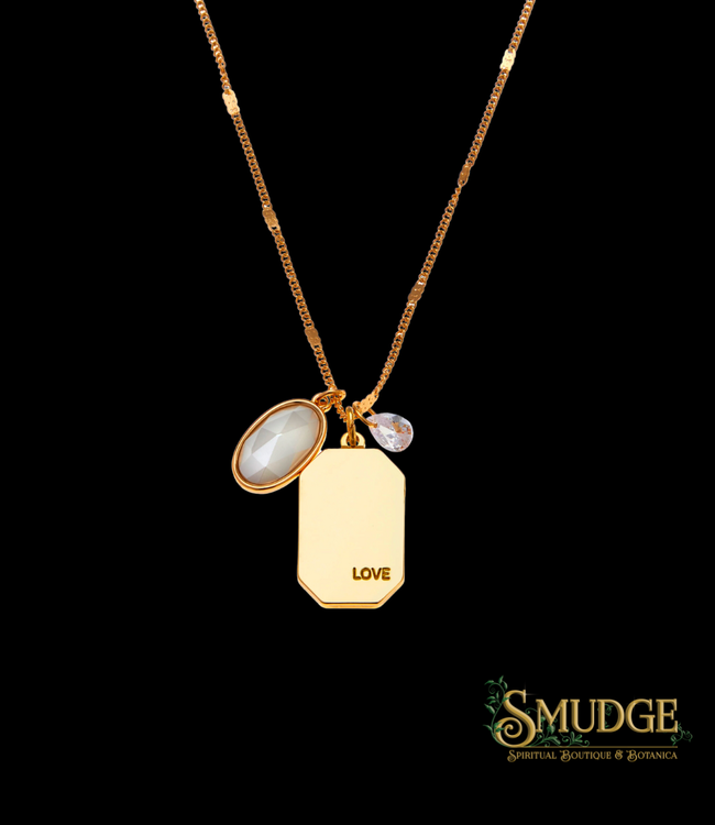 Foxy June Birthstone Necklace - Pearl