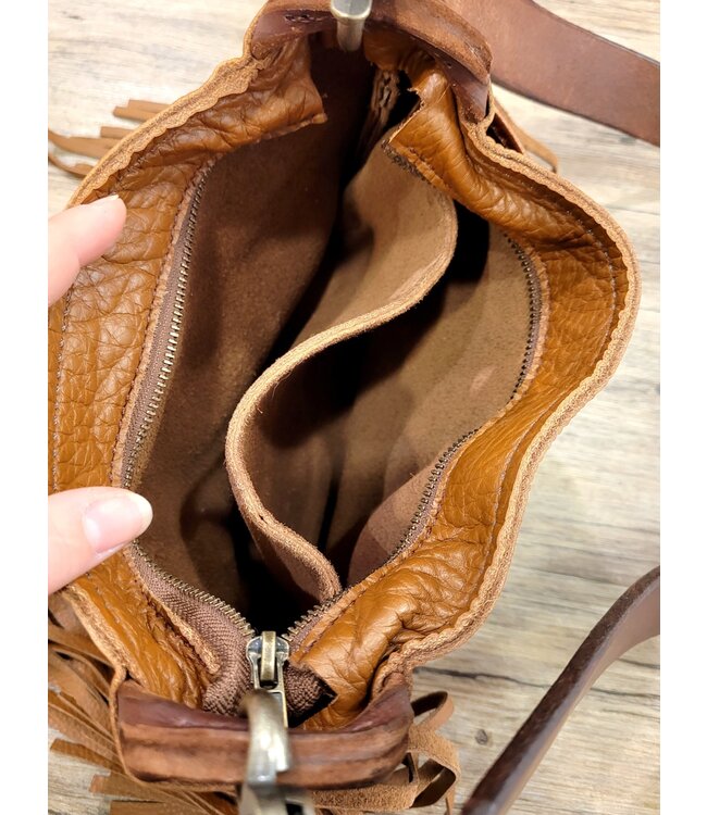 Beyond the Barn Hand Made Leather Dual Purpose Embossed Gator Purse BTB