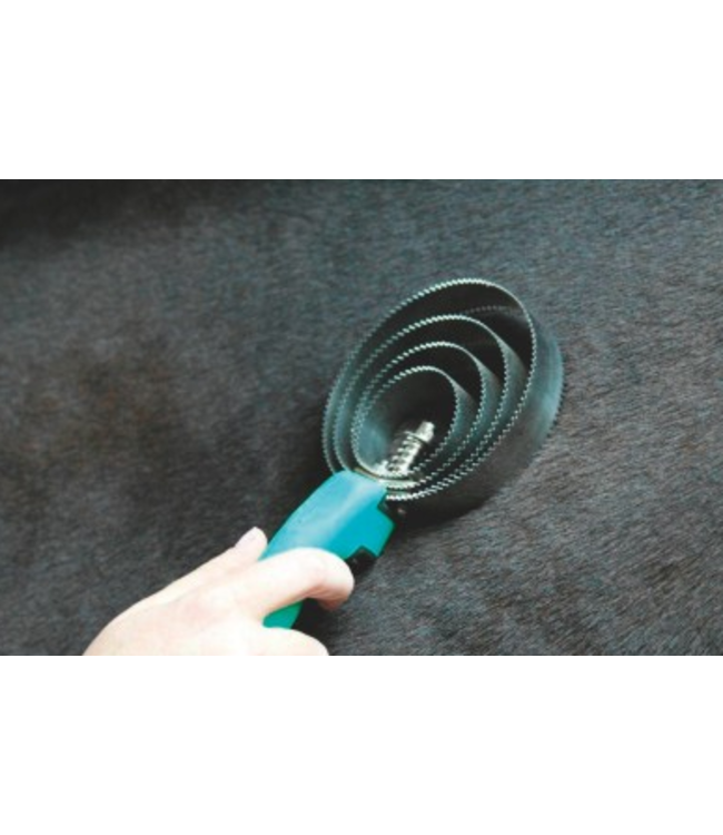 Tail Tamer Soft Touch Round Metal Curry