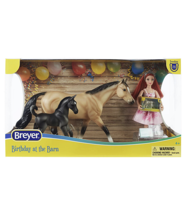 Breyer Birthday at the Barn Play Set