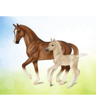 Breyer Power & Precision Warmblood Horse and Foal Set