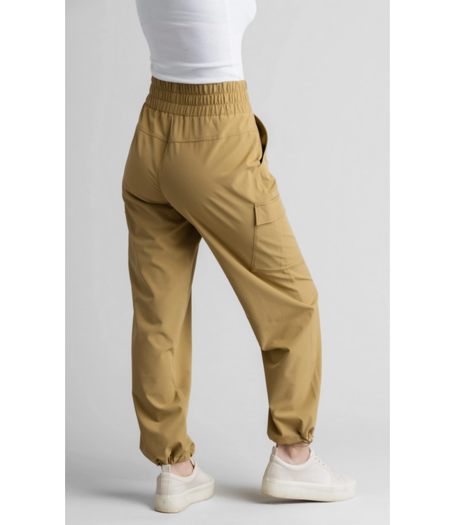 LIV Outdoor Women's Cascade Stretch Woven Ripstop Cinch Bottom Pant