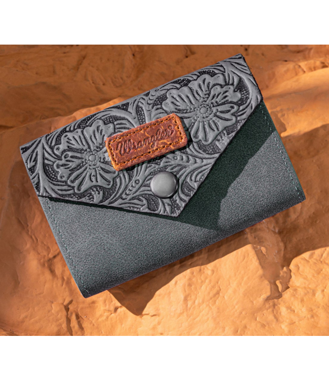 Wrangler Wrangler Floral Tooled Wallet Card Holder