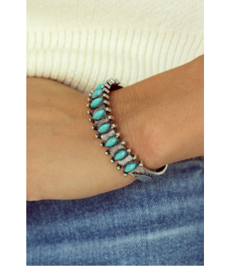 1 the Woman Boho Turquoise Gem Beaded Open Bracelet