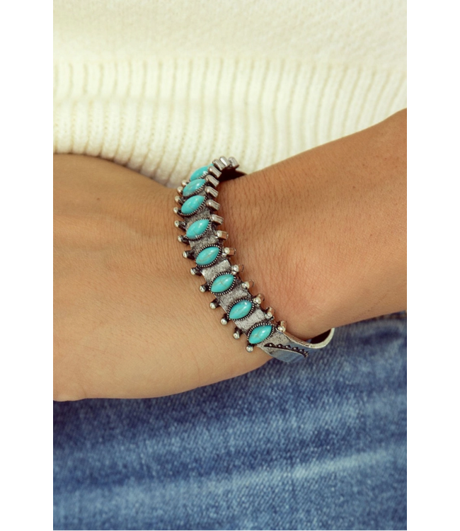 1 the Woman Boho Turquoise Gem Beaded Open Bracelet