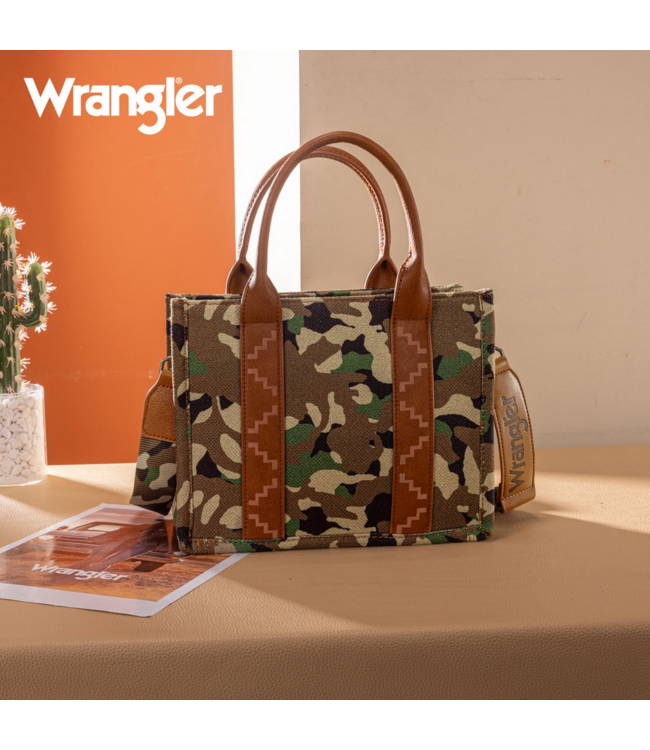 Wrangler Wrangler Camo Print Tote/Crossbody -Green