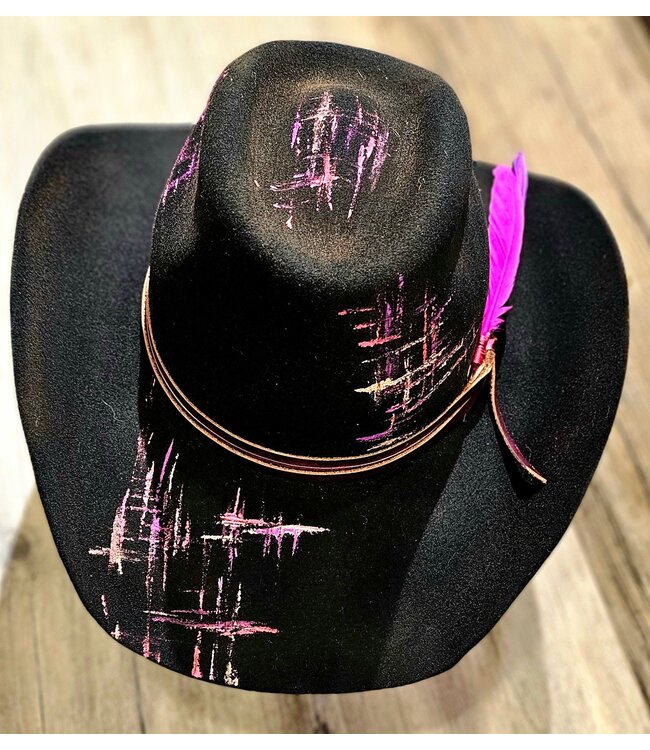 Beyond the Barn Catch Me If Can Custom Felt Hat Sz Small  BTB