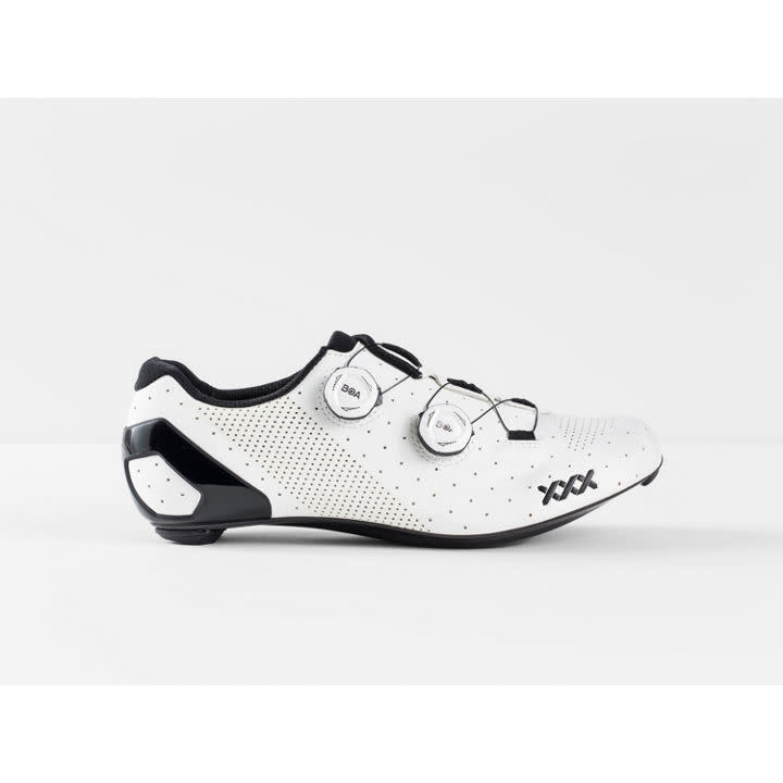 white cycling shoes