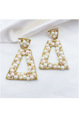 Treasure Jewels Penelope Pearl Earrings