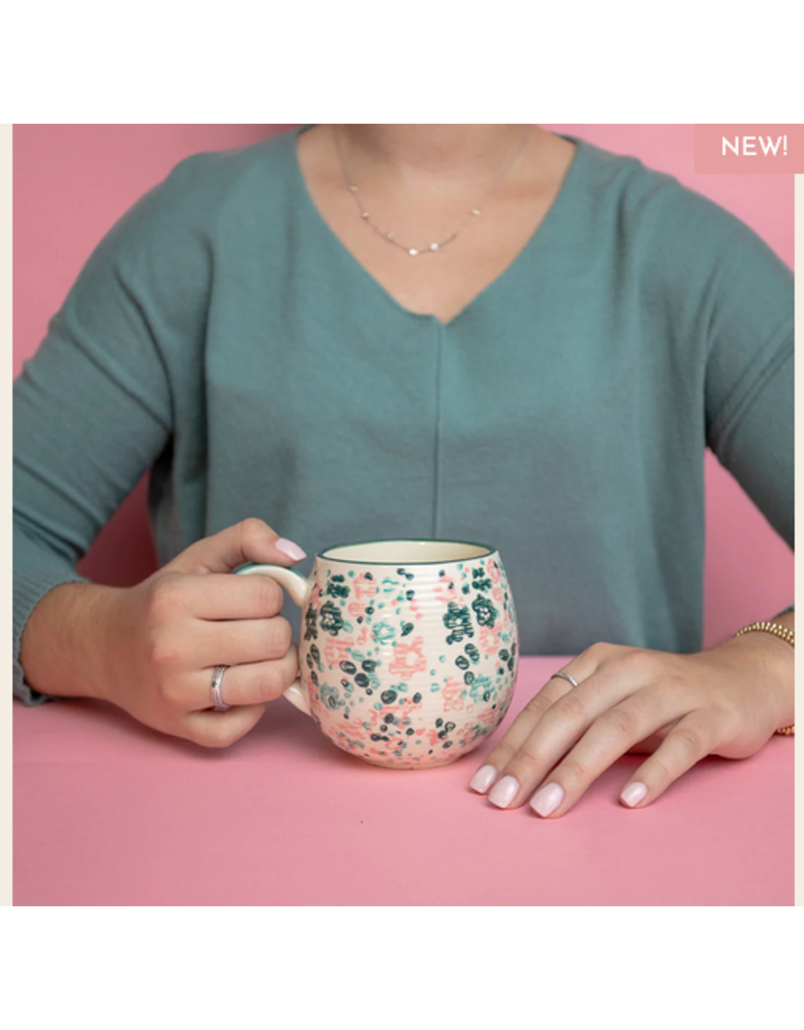 Bridgewater Sweet Grace #49 Green Pink Floral Mug Candle