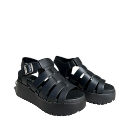 soda Pullout Sandal in Black