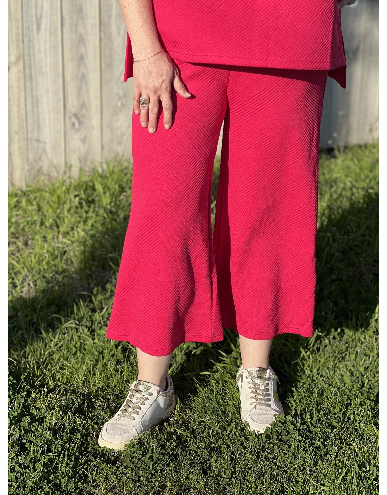 Textured Wide Leg Pant in Magenta Pink