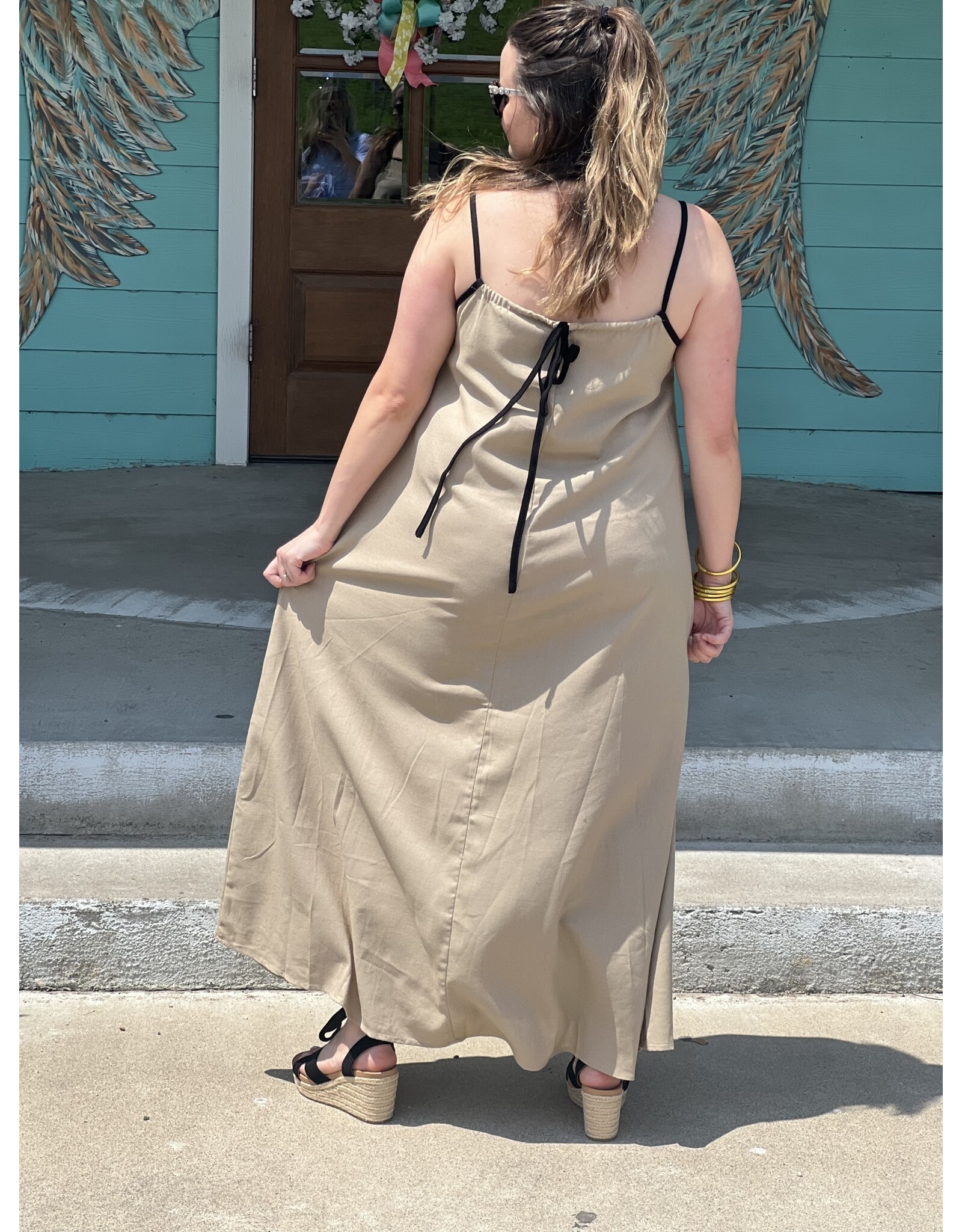 Tan Contrast Piping Maxi Dress