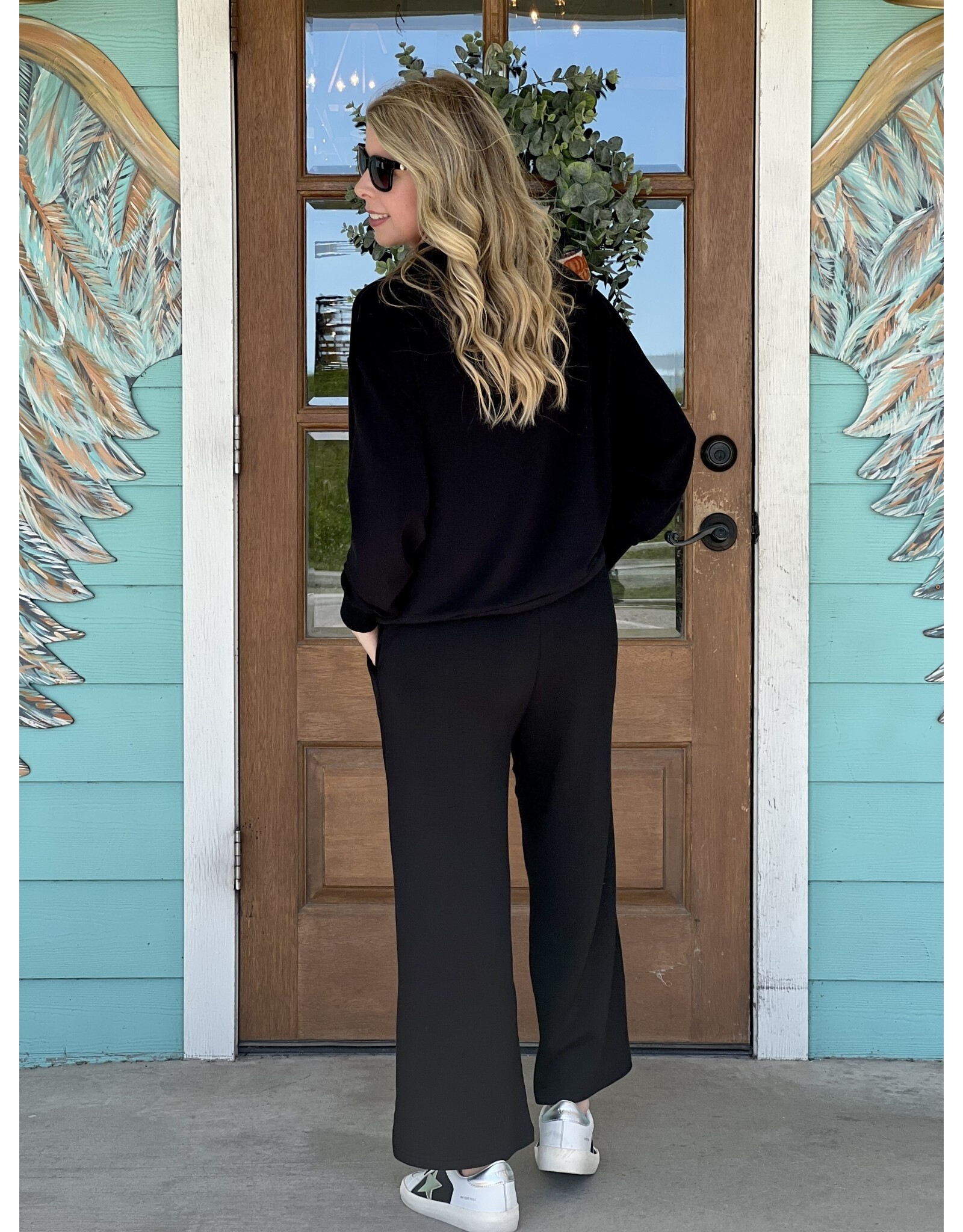 Black Soft Cropped Wide Pants