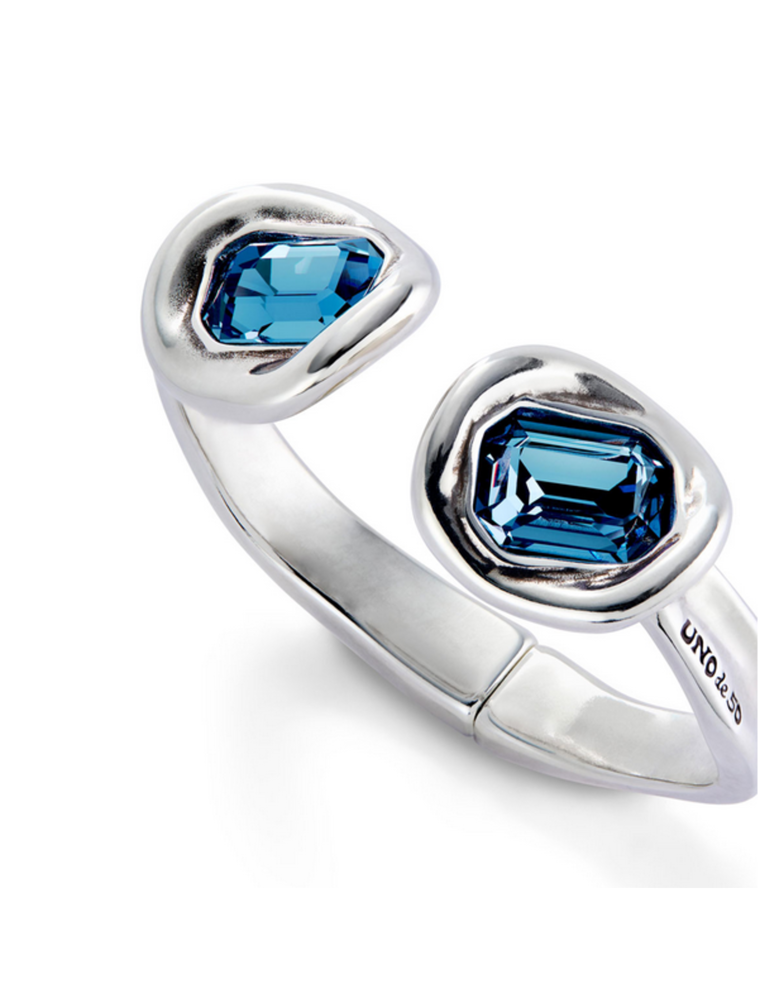 unode50 Uno De 50 Ser Valiente Blue Crystal Cuff