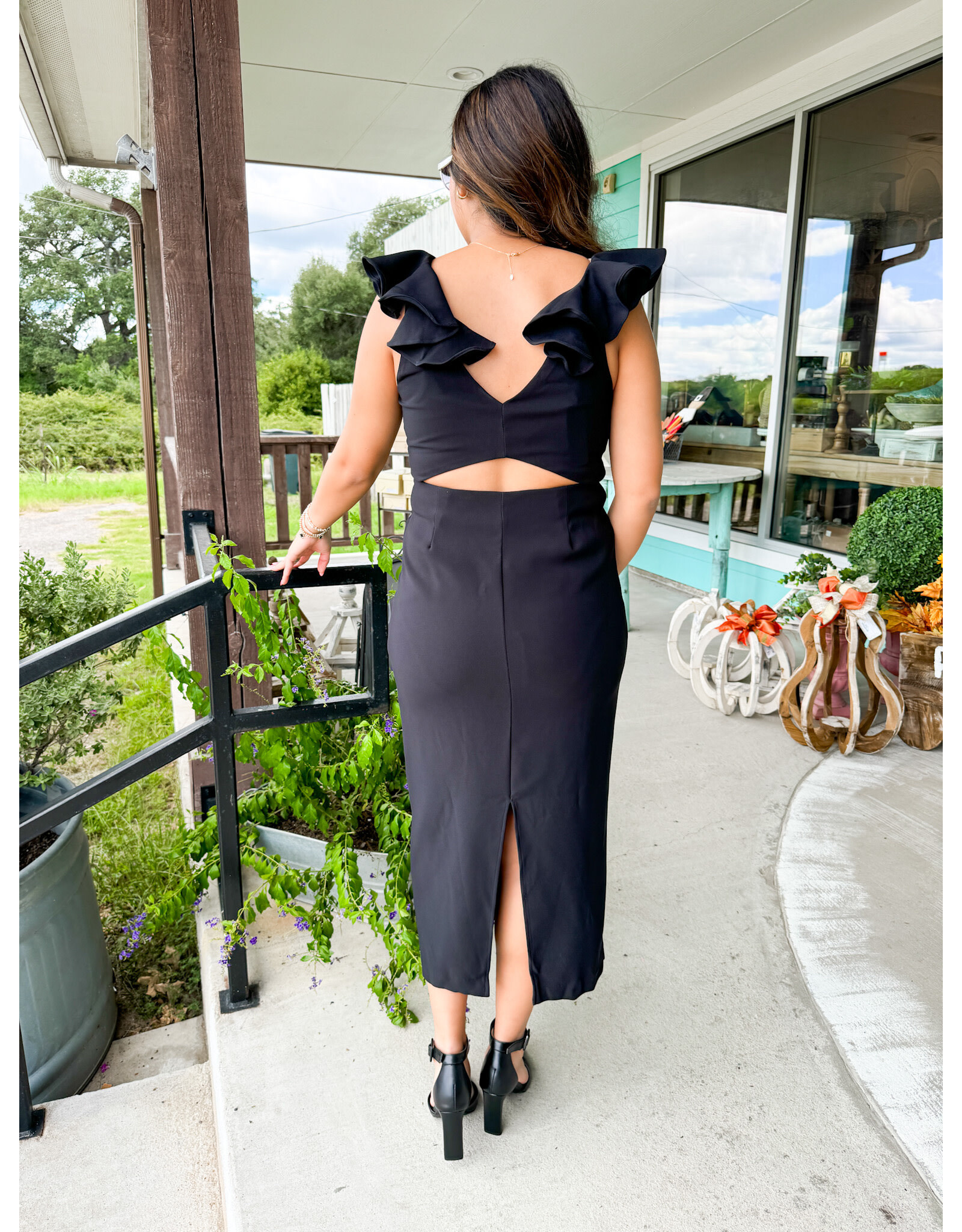 Black V-Neck Flounce Shoulder Midi Dress