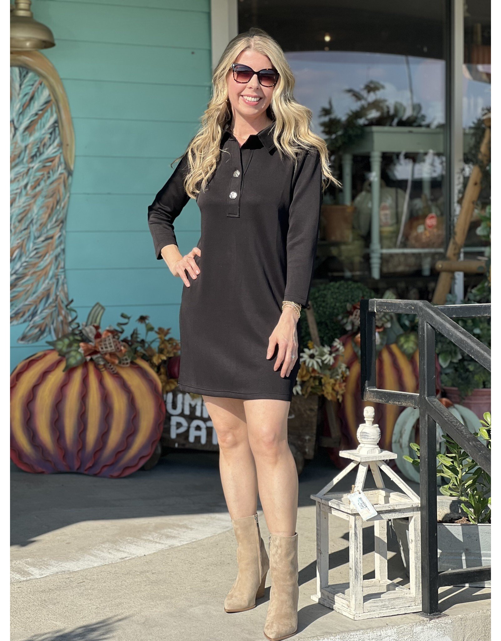 Jenni 2 Button Dress in Black