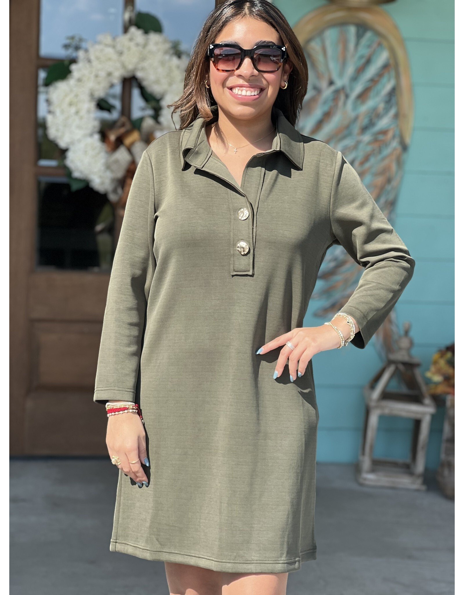 Jenni 2 Button Dress in Olive