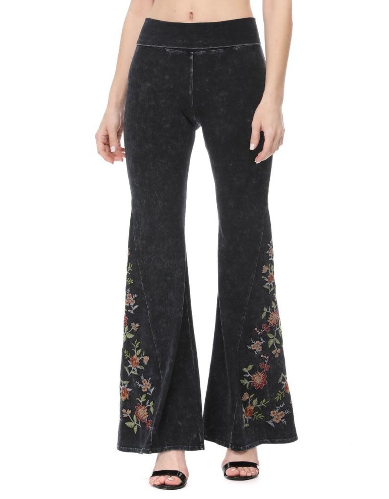T Party Mineral Wash Floral Embroidered Flare Yoga Pants
