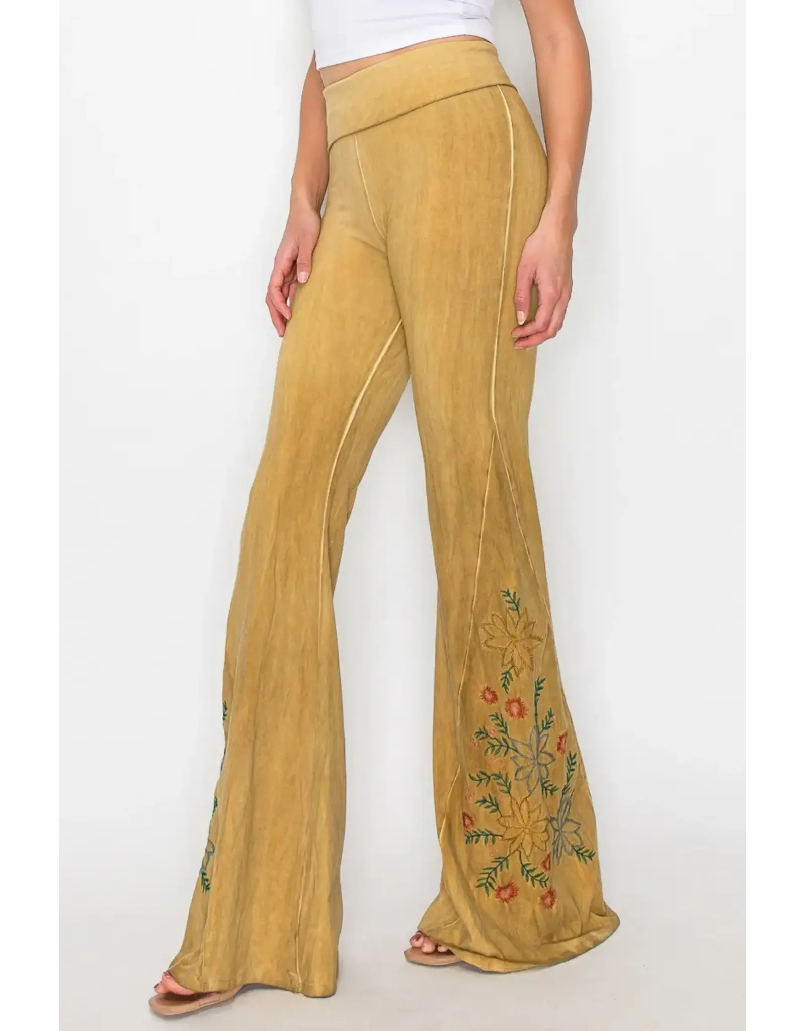 T Party Floral Embroidered Oiled Flare Pants