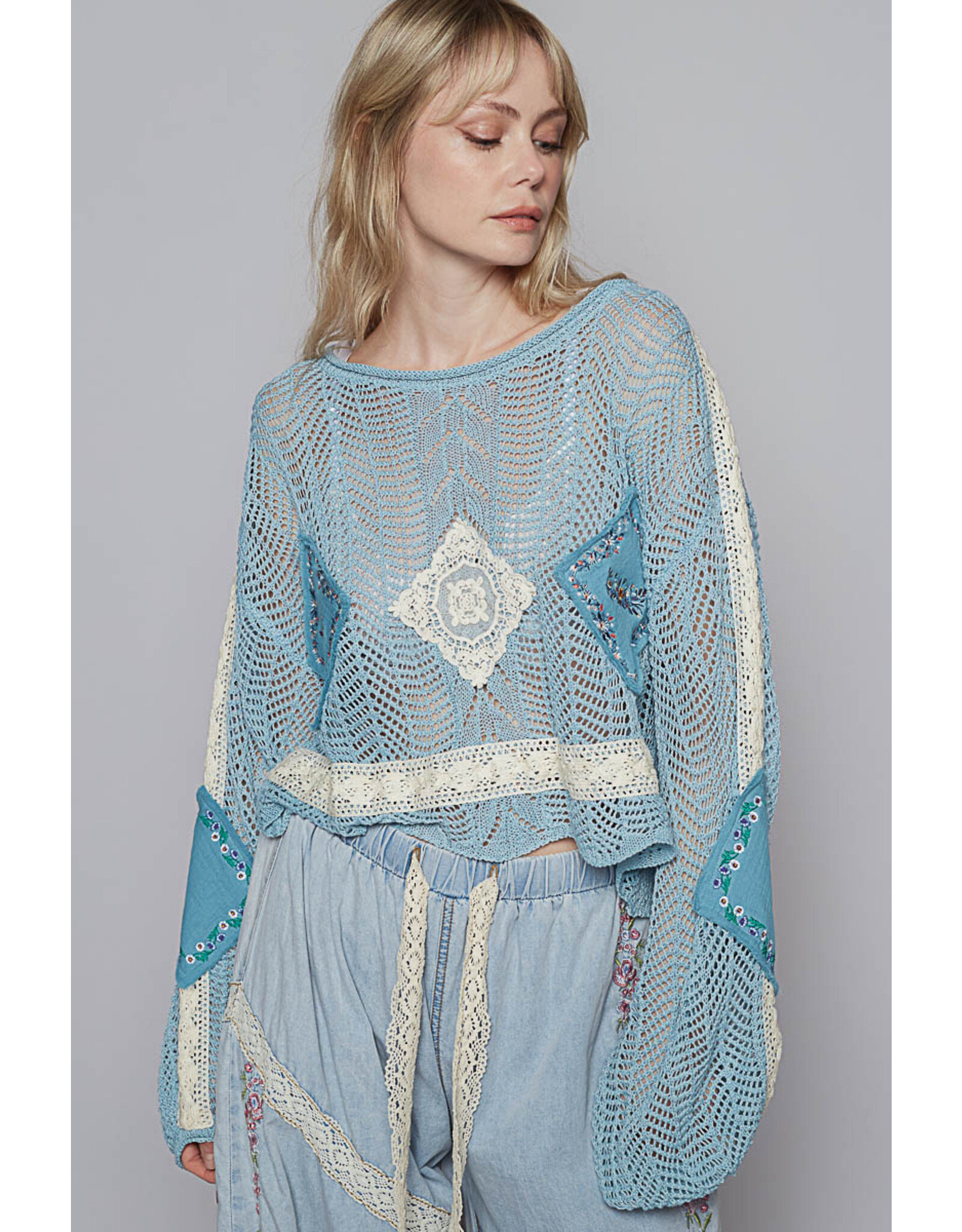 Pol Clothing Cropped Crochet Patch Sweater
