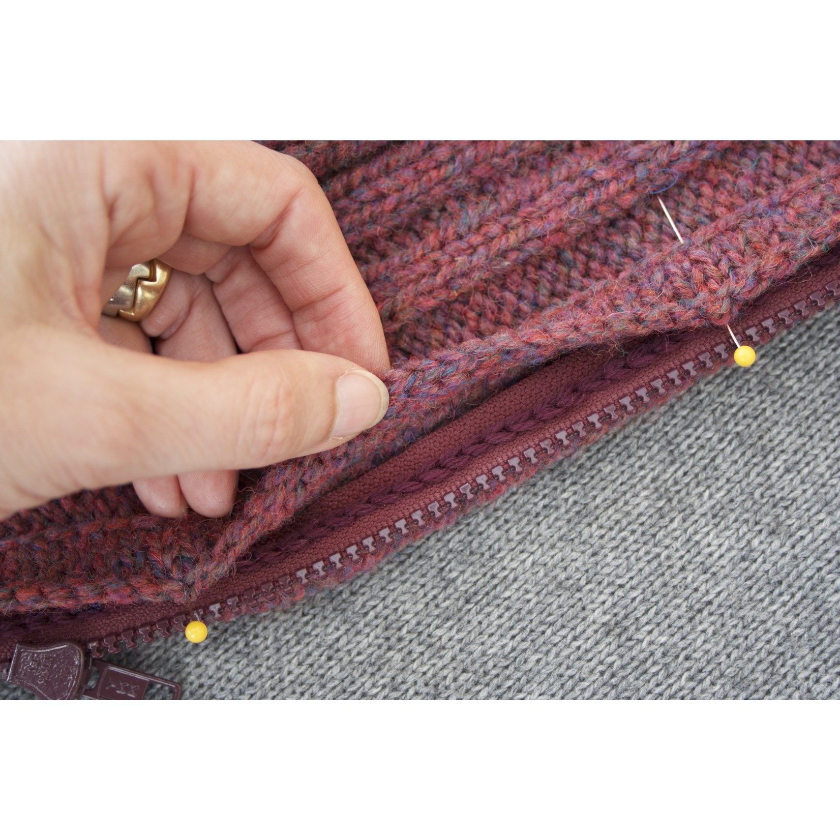 Baaad Anna's Yarn Store The Perfect Zipper Workshop Online with Holli Yeoh
