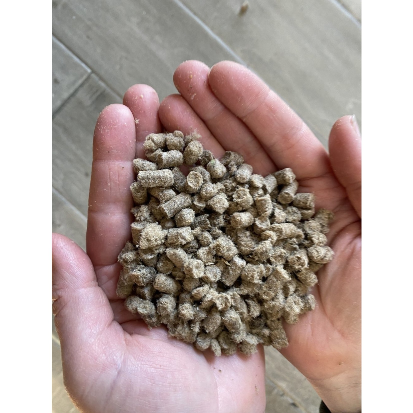 Long Way Homestead Wool Pellets