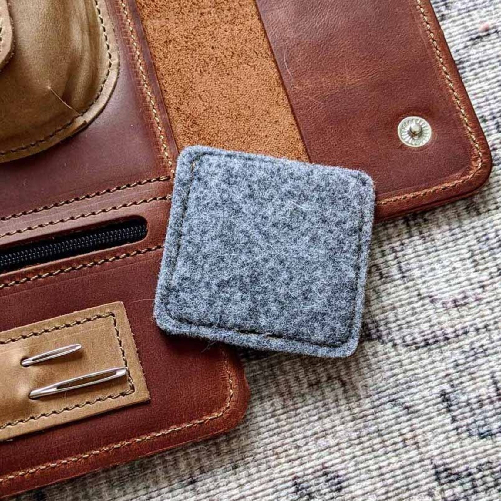 Thread & Maple Thread & Maple Notions Clutch