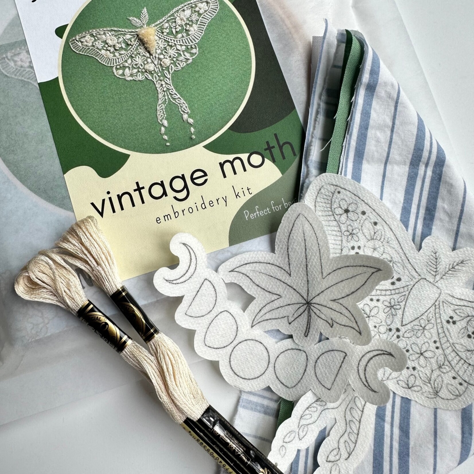 Nest Embroidery Nest Embroidery Kit