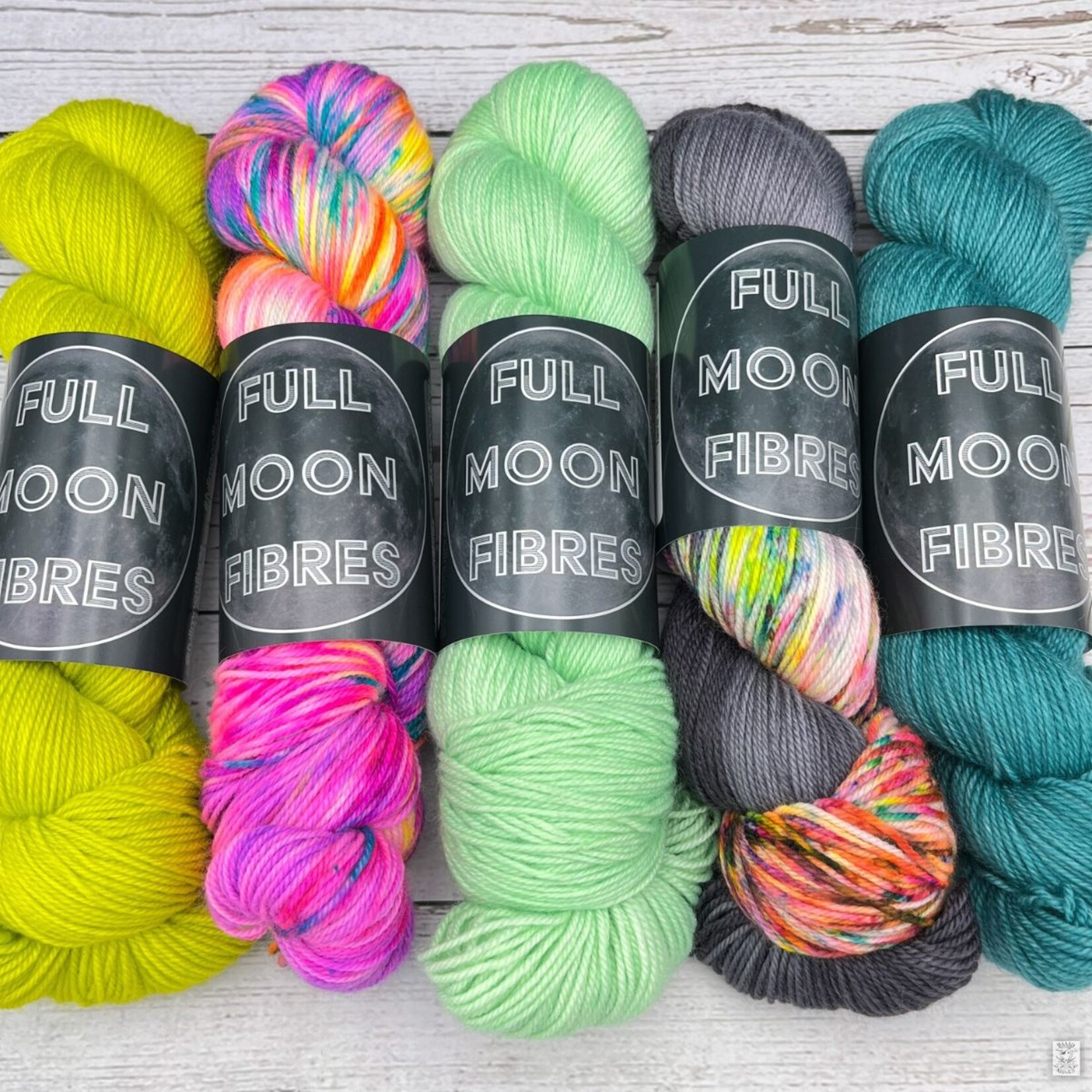 Full Moon Fibres Full Moon Fibres Solar Sock