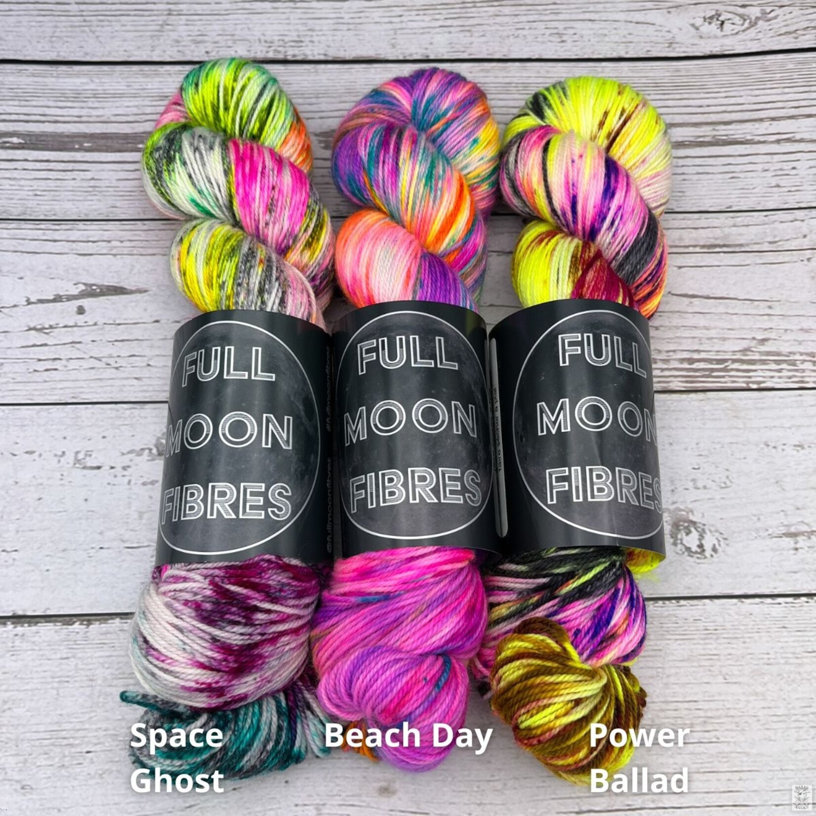 Full Moon Fibres Full Moon Fibres Solar Sock