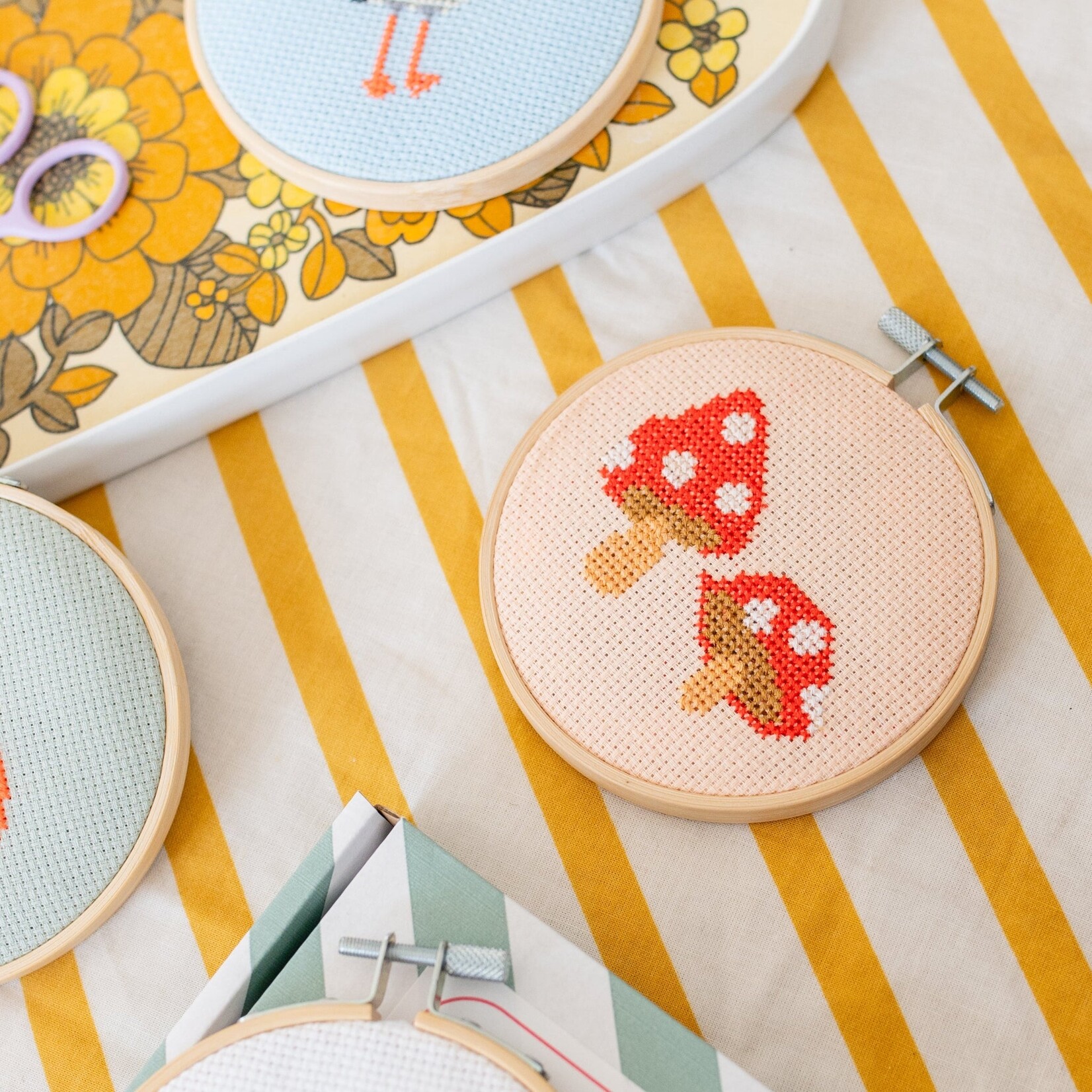 Cotton Clara Cotton Clara Cross Stitch Kit