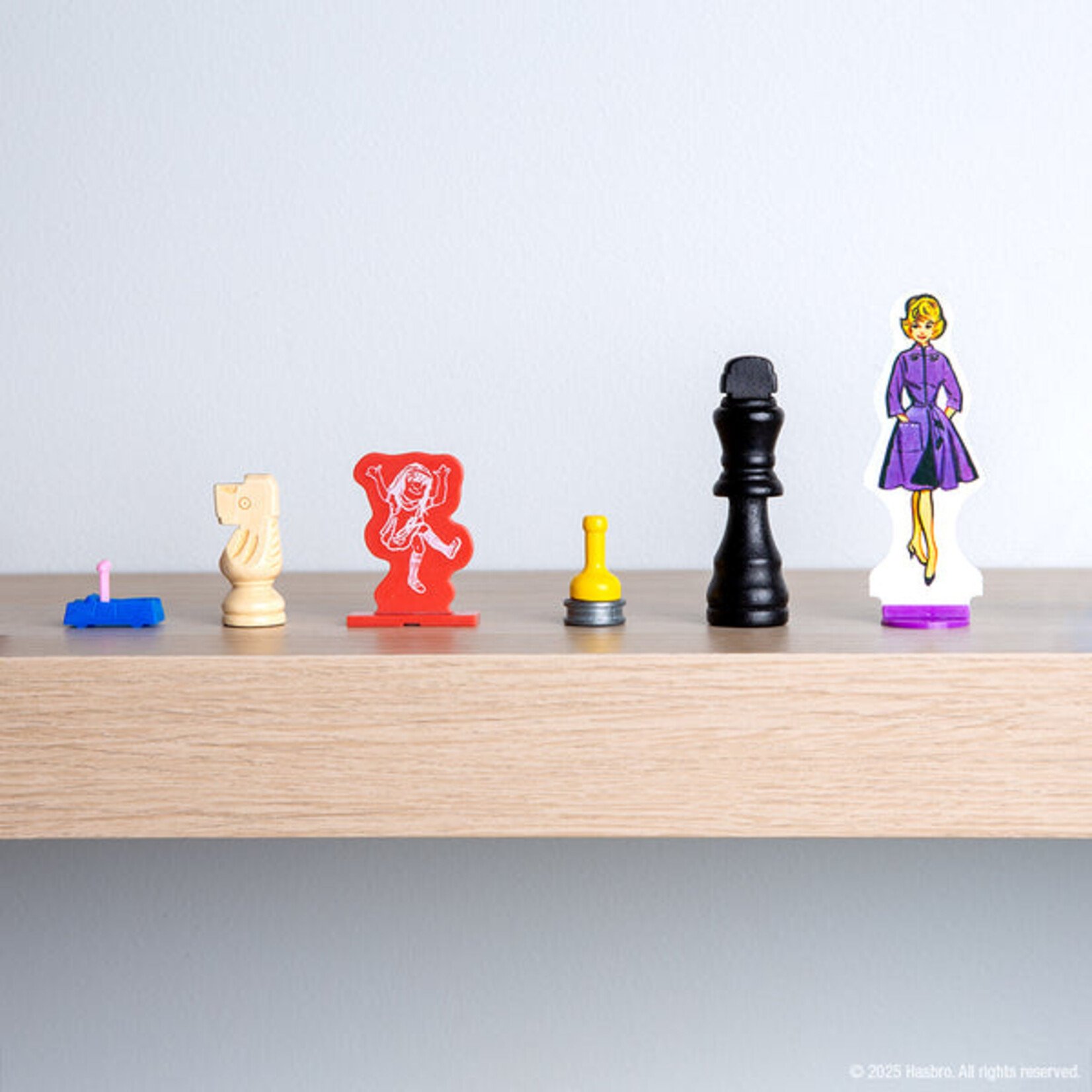 WS Game Company Vintage Bookshelf Board Game