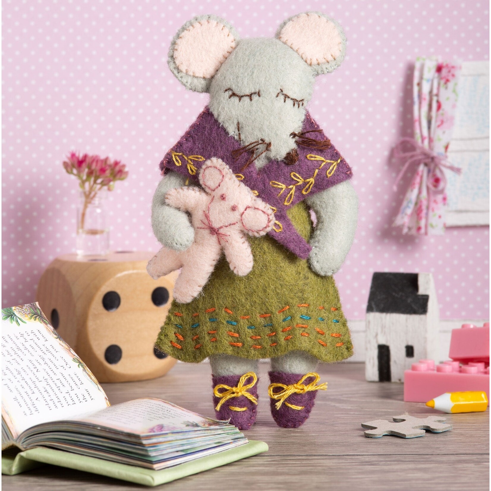 Corinne Lapierre Corinne Lapierre Mini Felt Sewing Kit Little Mouse