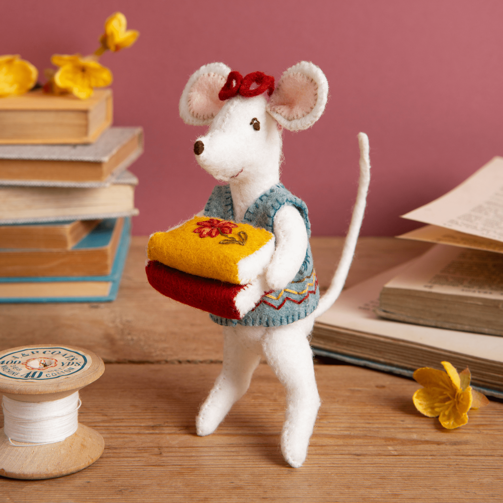Corinne Lapierre Corinne Lapierre Mini Felt Sewing Kit Little Mouse