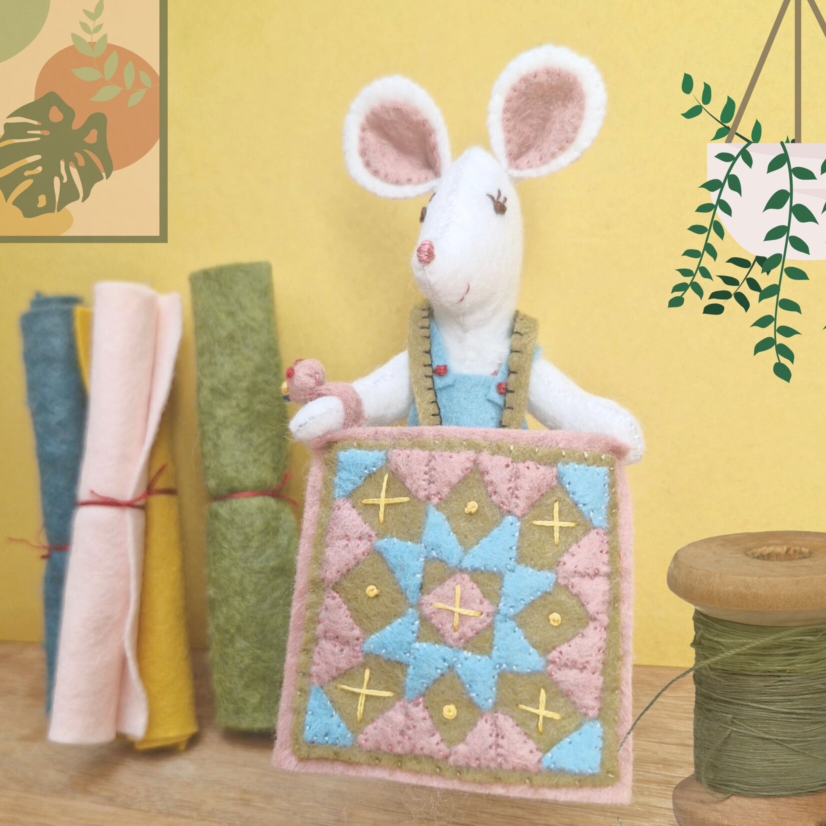 Corinne Lapierre Corinne Lapierre Mini Felt Sewing Kit Little Mouse