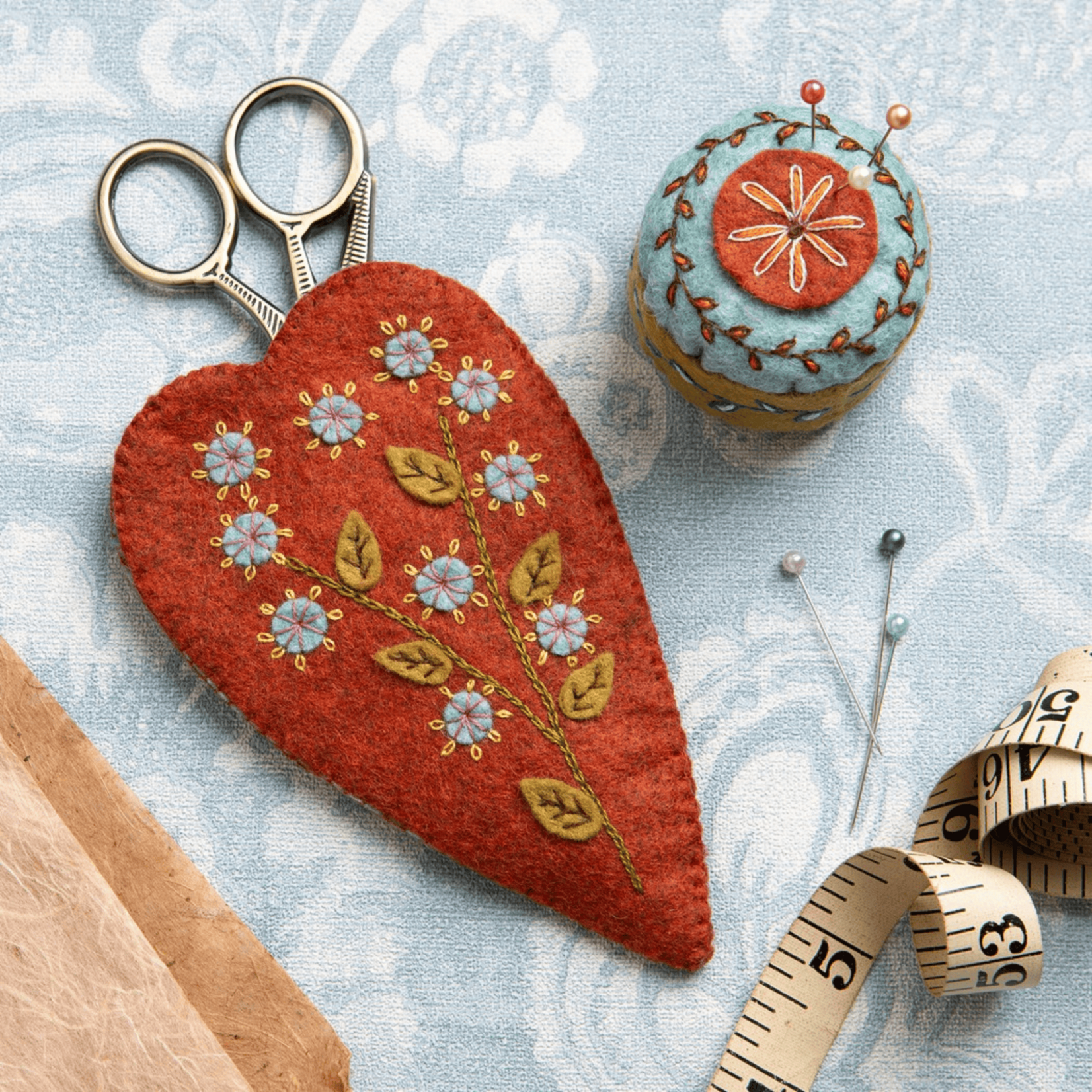 Corinne Lapierre Corinne Lapierre Mini Felt Sewing Kit