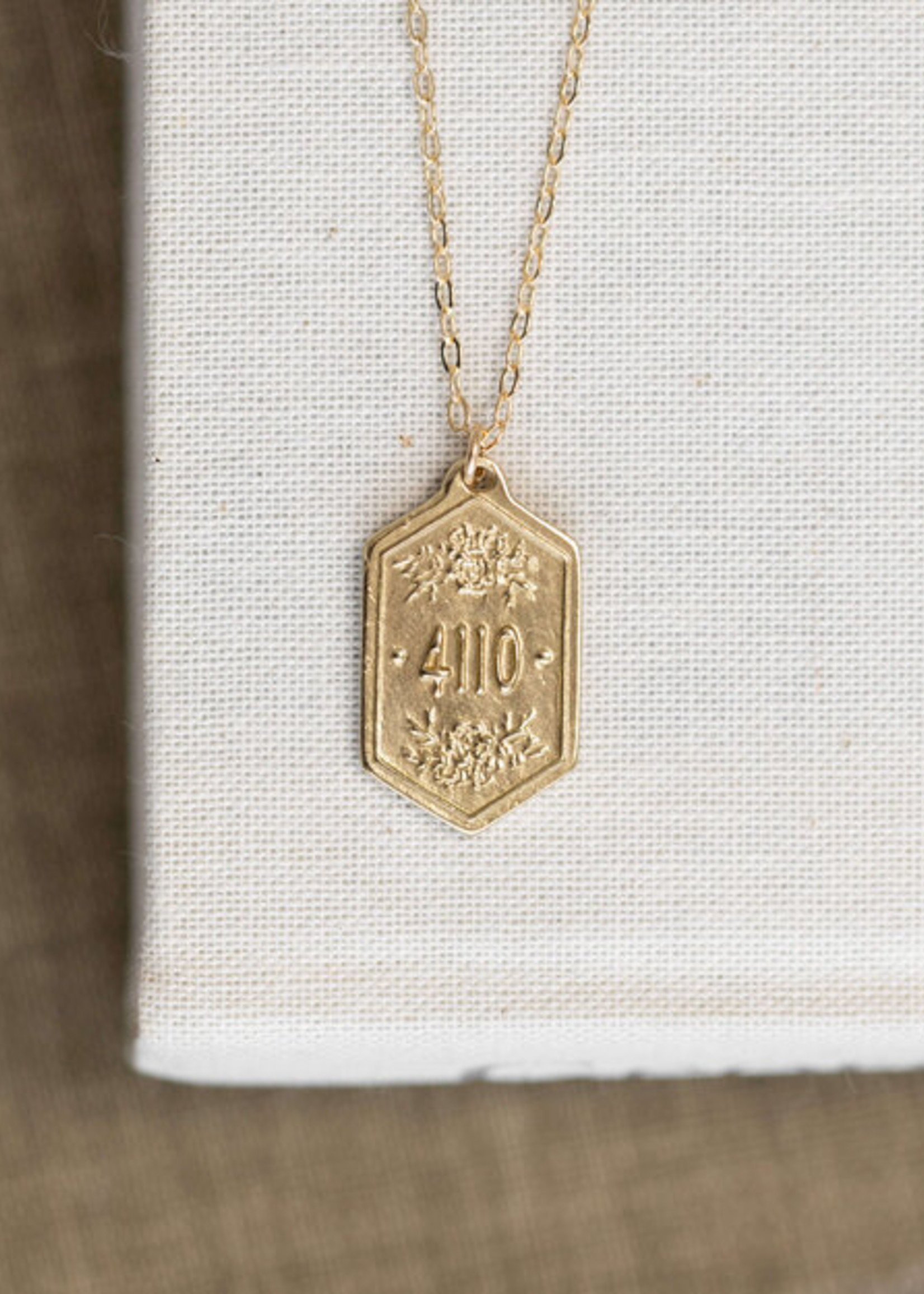 Scripture Inspired Pendant Necklace ISAIAH 41:10 32"